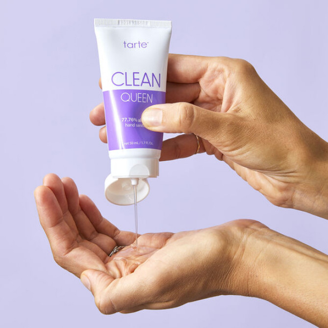 water foundation Broad Spectrum SPF 15